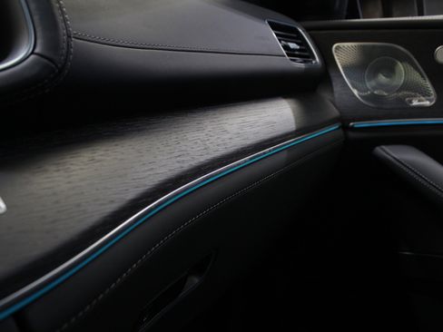 Used 2025 Mercedes-Benz GLS 63 AMG 4MATIC image 84