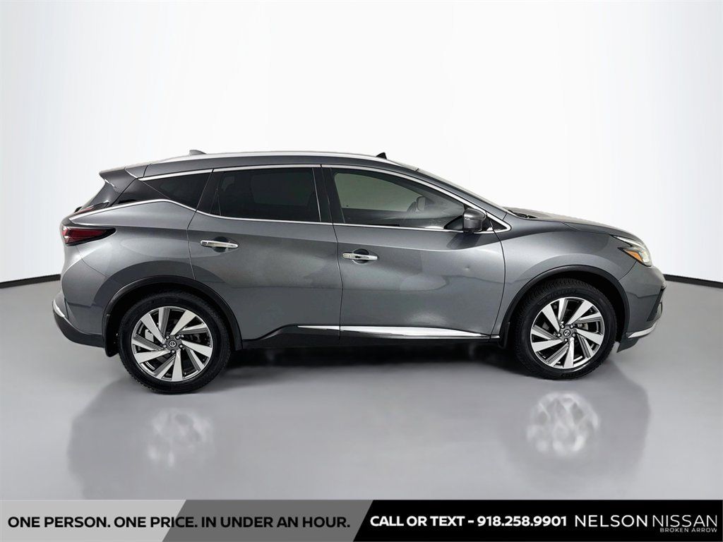 Used 2020 Nissan Murano SL w/ Moonroof Package FWD image 4