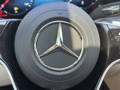 Used 2021 Mercedes-Benz E 350 4MATIC Sedan image 23