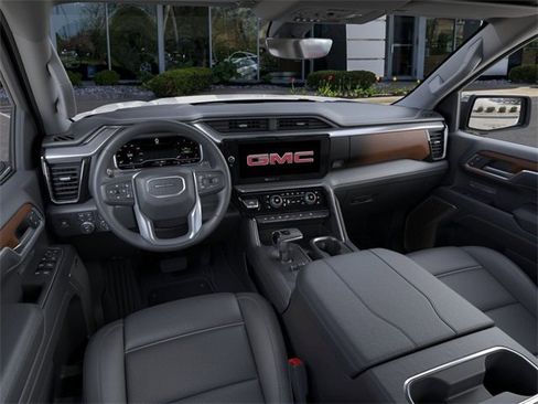 New 2026 GMC Sierra 1500 Denali w/ Denali Reserve Package AWD/4WD image 15