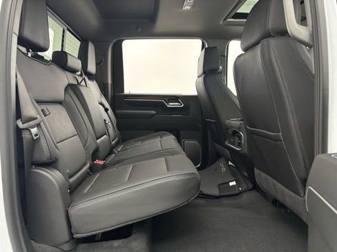 New 2026 GMC Sierra 2500 Denali w/ Denali Reserve Package AWD/4WD image 39