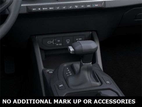 New 2025 Kia K4 LXS image 23