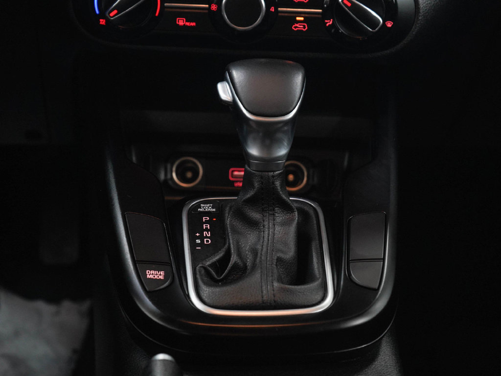 Used 2020 Kia Soul X-Line FWD image 19