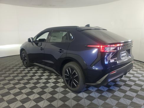 New 2026 Subaru Solterra Premium image 6