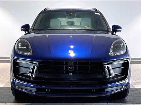 New 2026 Porsche Macan AWD/4WD image 10
