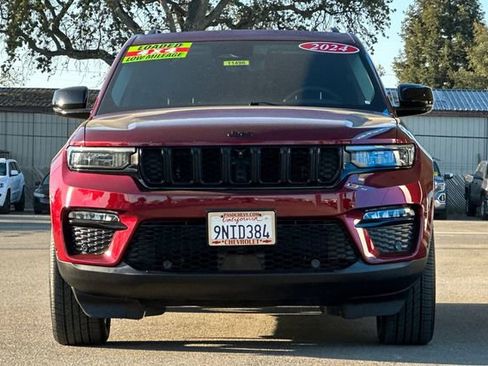 Used 2024 Jeep Grand Cherokee Limited w/ Luxury Tech Group II image 12