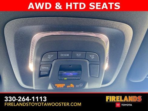 New 2025 Toyota Crown Signia image 46