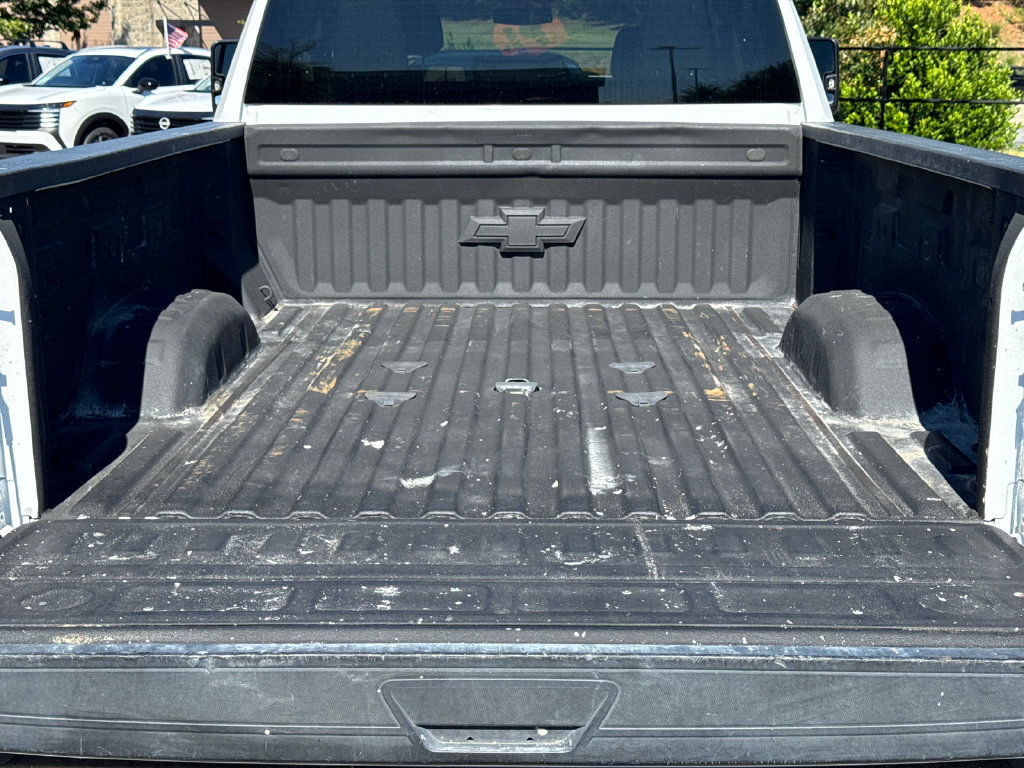 Used 2022 Chevrolet Silverado 2500 Custom w/ Custom Value Package AWD/4WD image 17