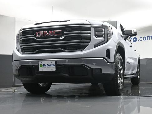 New 2026 GMC Sierra 1500 SLT w/ SLT Premium Plus Package AWD/4WD image 7