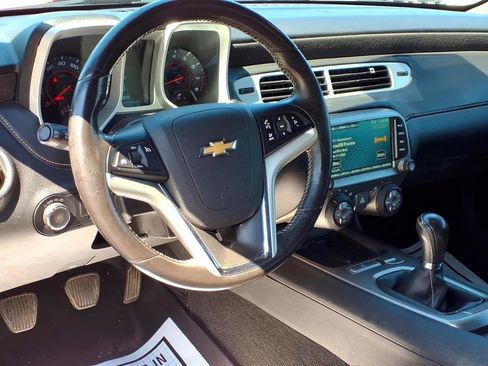 Used 2014 Chevrolet Camaro LT RWD image 11