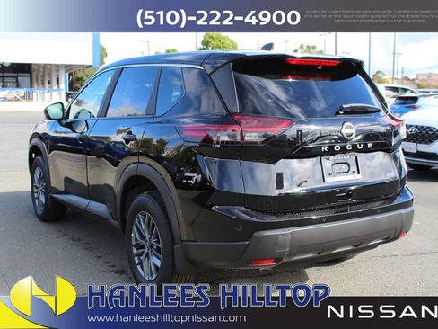 New 2026 Nissan Rogue S image 9