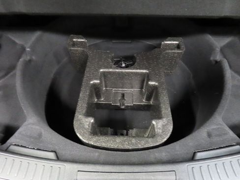 Used 2025 Lincoln Corsair Premiere w/ Jet Appearance Package image 42