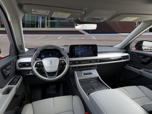 New 2026 Lincoln Aviator AWD image 9