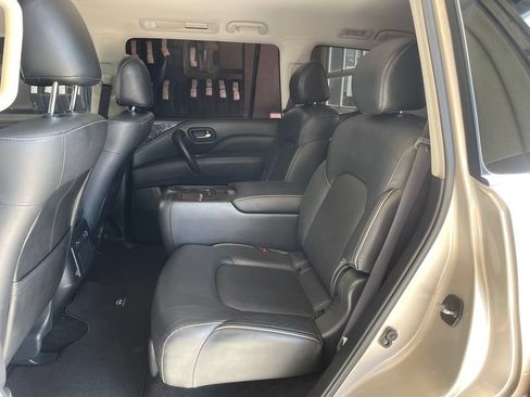 Used 2022 INFINITI QX80 Luxe RWD image 18