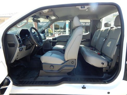 Used 2020 Ford F250 XL w/ Power Equipment Group RWD image 12
