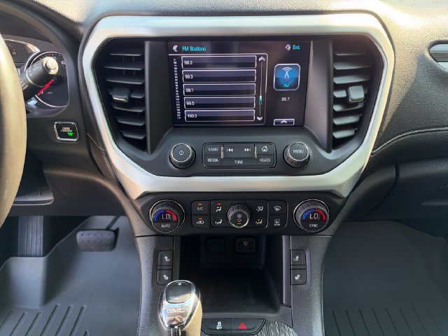 Used 2019 GMC Acadia SLT FWD image 21