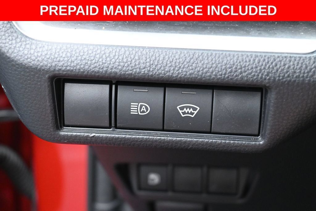 Certified 2025 Toyota Prius LE FWD image 13