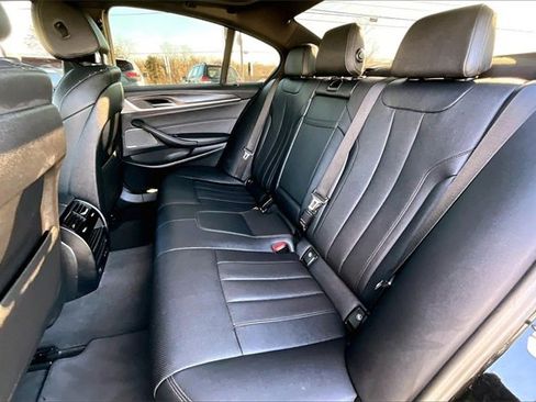 Used 2023 BMW 530i xDrive w/ Premium Package image 20