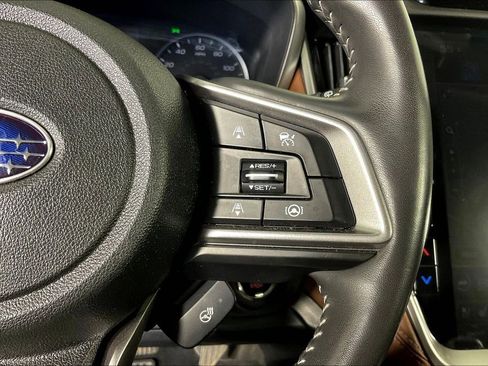 Used 2022 Subaru Outback Touring image 29