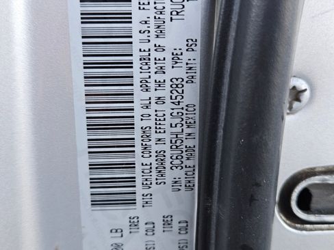 Used 2018 RAM 2500 Tradesman w/ Chrome Appearance Group image 36