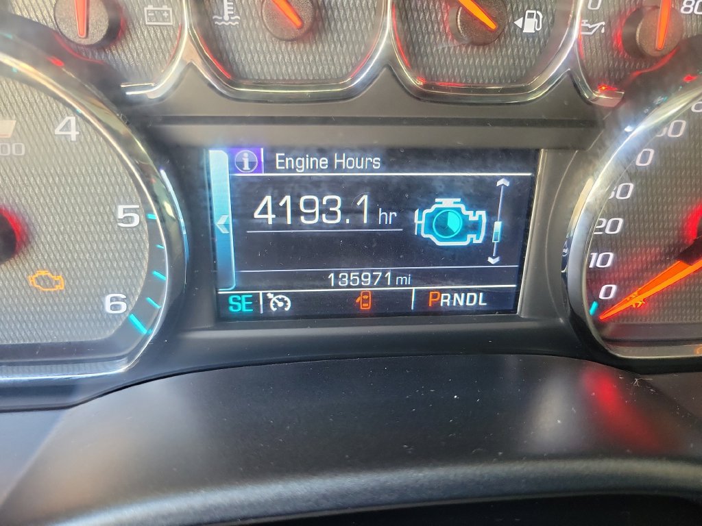 Used 2018 Chevrolet Silverado 1500 LT w/ Redline Edition AWD/4WD image 29