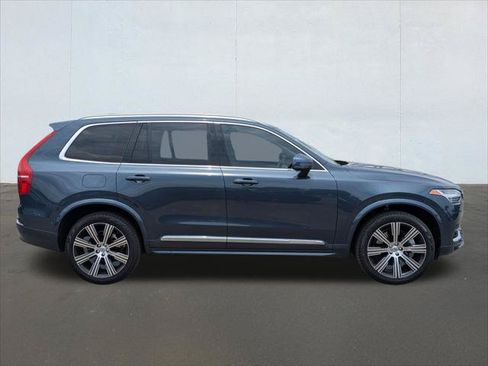 Used 2024 Volvo XC90 T8 Plus w/ Protection Package Premier AWD/4WD image 6