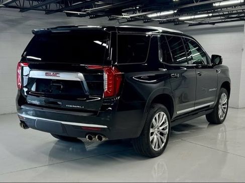 Used 2024 GMC Yukon Denali w/ Denali Reserve Package AWD/4WD image 5