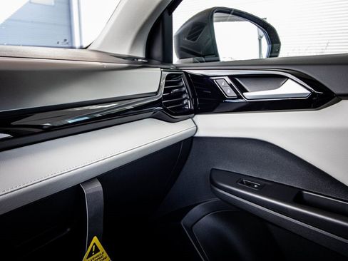 New 2026 Volkswagen Taos S image 43