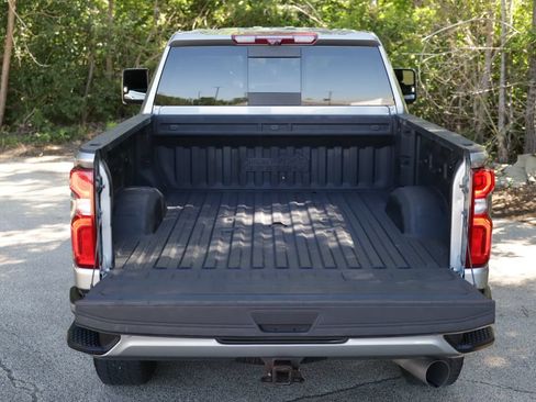 Used 2024 Chevrolet Silverado 2500 High Country w/ High Country Premium Package AWD/4WD image 32