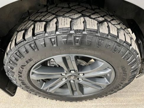 Used 2021 Ford F150 Lariat w/ Equipment Group 502A High AWD/4WD image 17