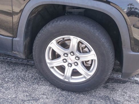 Used 2019 GMC Acadia SLE AWD/4WD image 6