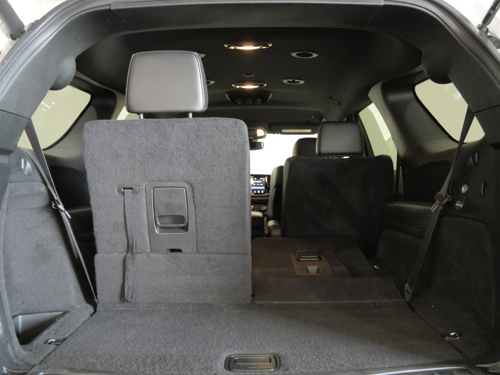 Used 2023 Dodge Durango R/T w/ Tow 'N Go Package AWD/4WD image 28