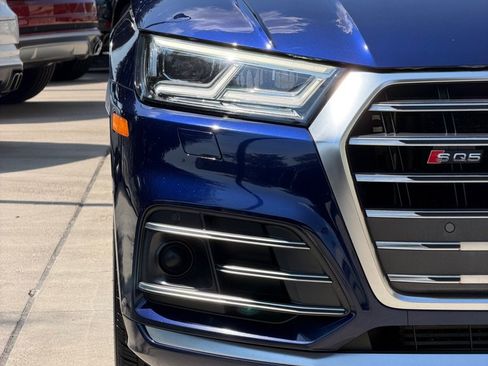 Used 2018 Audi SQ5 Prestige AWD/4WD image 12