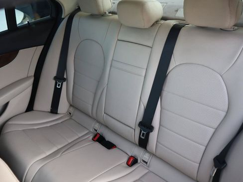 Used 2017 Mercedes-Benz C 300 Sedan image 17