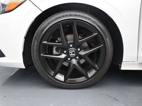 Used 2024 Honda Civic Sport image 24