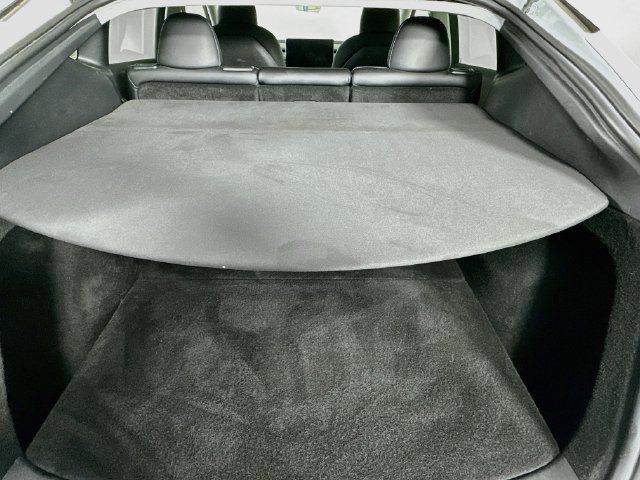 Used 2023 Tesla Model Y Long Range AWD/4WD image 21