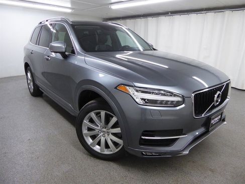 Used 2016 Volvo XC90 T6 Momentum w/ Momentum Plus Package image 1
