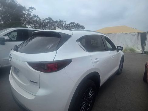 Used 2021 MAZDA CX-5 Touring FWD image 4