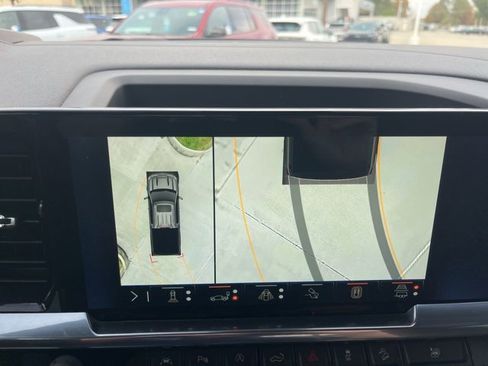 Used 2024 Chevrolet Silverado 1500 LTZ w/ LTZ Convenience Package II image 29