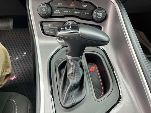 Used 2022 Dodge Challenger R/T Scat Pack RWD image 27