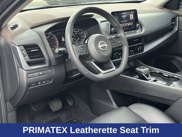 Used 2023 Nissan Rogue SV w/ SV Premium B Package FWD image 12