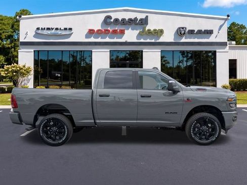 New 2026 RAM 2500 Big Horn AWD/4WD image 3