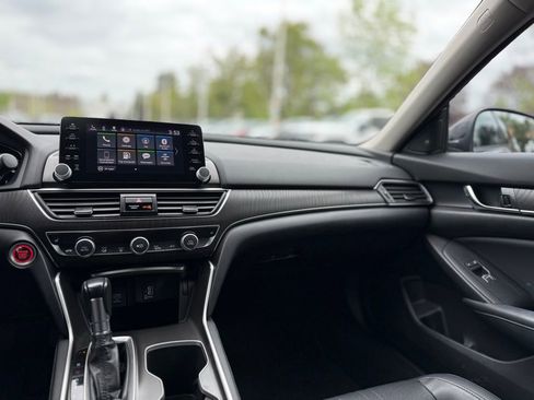 Used 2018 Honda Accord EX-L image 24