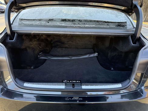 Used 2023 Lexus LS 500 image 29