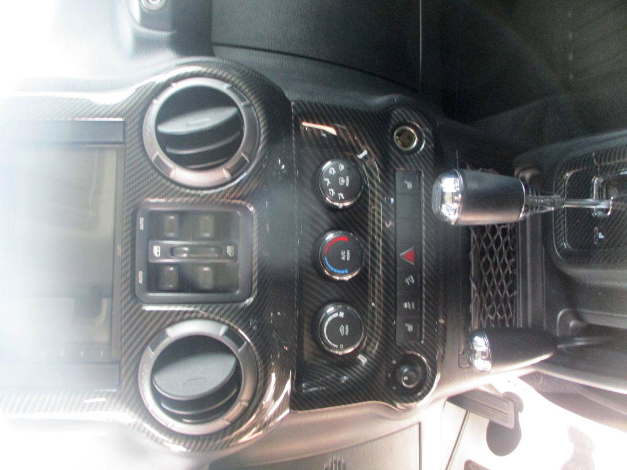 Used 2017 Jeep Wrangler Unlimited Sport w/ Quick Order Package 24S AWD/4WD image 12