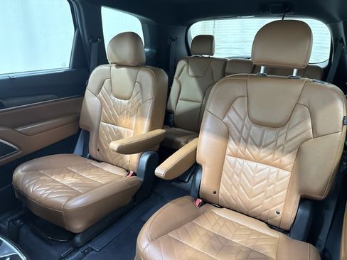 Certified 2024 Kia Telluride EX X-Line AWD/4WD image 13