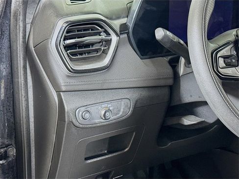 Used 2025 Chevrolet TrailBlazer LT image 8