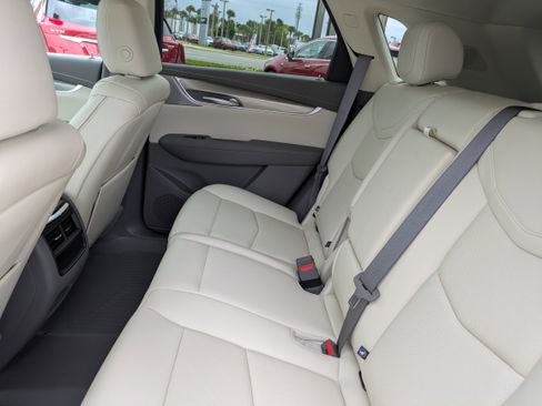 New 2026 Cadillac XT5 Premium Luxury w/ Driver Assist Package image 16