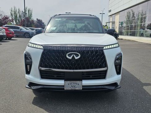 New 2026 INFINITI QX80 4WD image 2