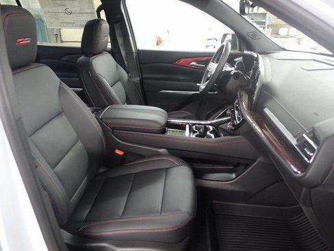 New 2026 Chevrolet Traverse Z71 w/ Enhanced Driving Package AWD/4WD image 28